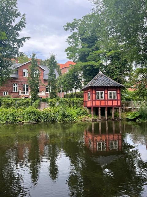 Odense: Guided tour guide in Spanish - Discover Odense Through a Guided Tour in Spanish