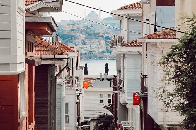 Off Beaten Path of Istanbul: Beşiktaş-Ortaköy-Arnavutköy Private Guided Tour - Exploring Arnavutköy Village