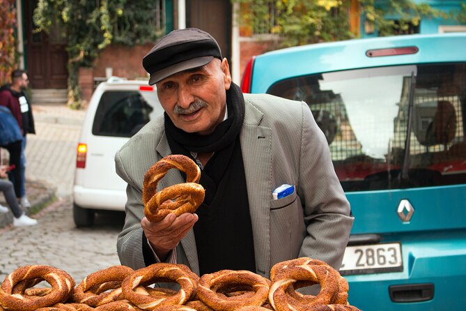 Off Beaten Path of Istanbul: Fener & Balat District Private Guided Tour - Meeting Point and Duration