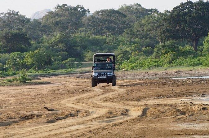 Off Road Adventure & Lakeside Lunch from Hambantota Harbor - FAQ