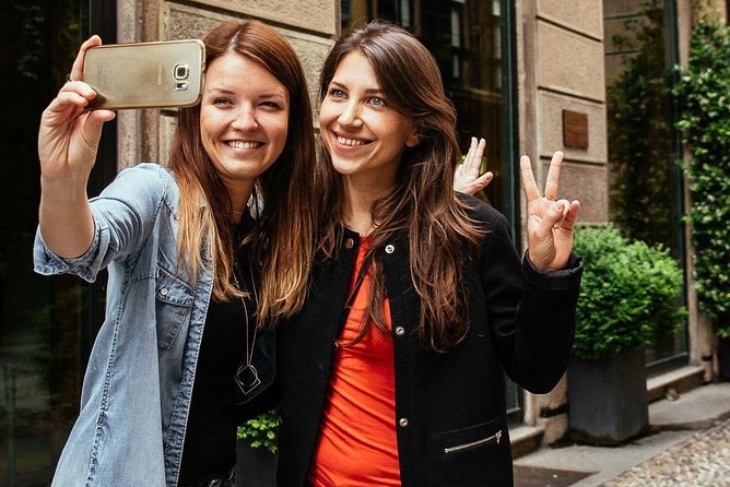 Off the Beaten Track in Milan: Private City Tour - Exploring the Navigli District