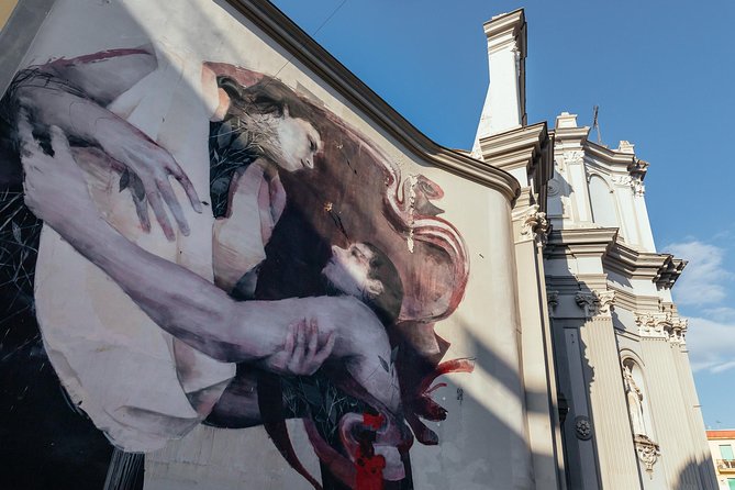 Off the Beaten Track in Naples: Private City Tour - Positive Reviews