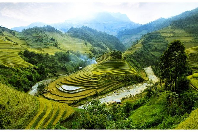 Off The Beaten Track In North Vietnam 8 Days 7 Nights - Relaxing in the Tranquil Beauty of Ba Be National Park