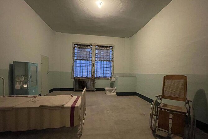 Official Alcatraz Night Tour and San Francisco Bay Cruise - Considerations and Potential Drawbacks