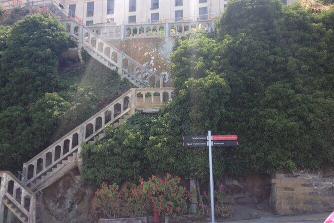 Official Alcatraz Night Tour and San Francisco Bay Cruise - Who Should Consider This Tour?