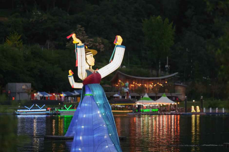 Official-Jinju Lantern Festival & Sacheon Day Tour (From Busan) - Is the tour good value?