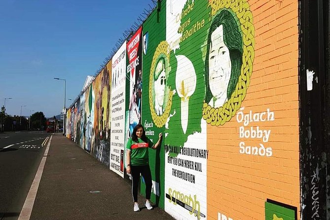 Official World Famous Belfast Taxi Mural Tour - Tour Overview