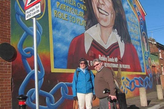 Official World Famous Belfast Taxi Tour ™ - Booking Information