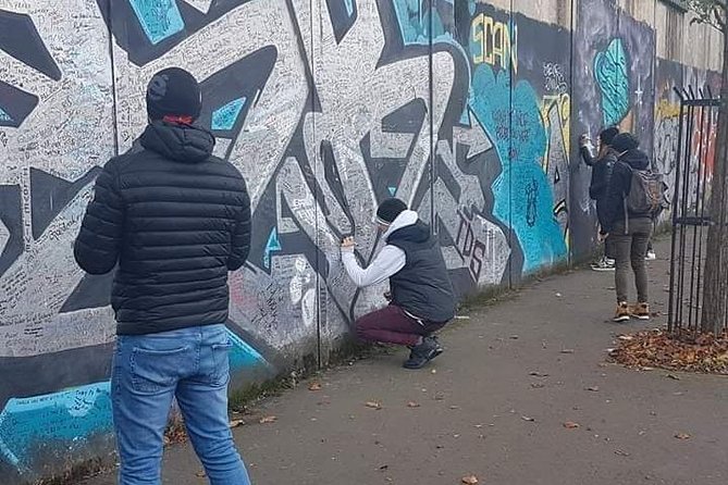 Official World Famous Belfast Taxi Tour ™ - The Sum Up