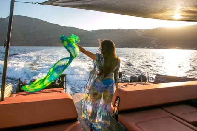 Oia: Private Santorini Catamaran Tour for Two With Drinks - Highlights