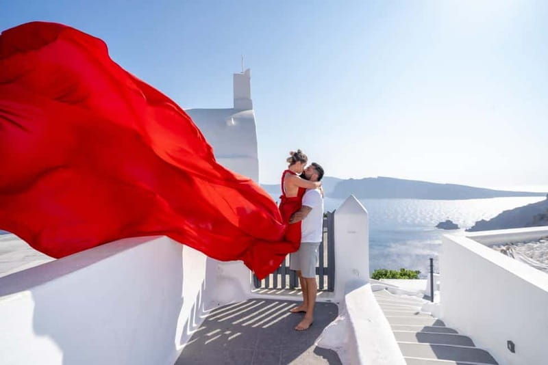 Oia: Santorini Photoshoot with Flying Dress Rental Option - Good To Know