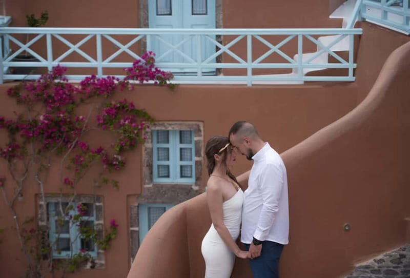 Oía: Santorini Professional Photoshoot with Edited Photos - Final Word