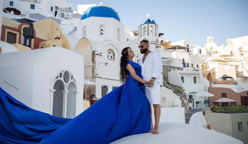 Oía: Santorini Professional Photoshoot with Edited Photos - Exploring the Details of the Santorini Photoshoot