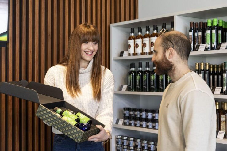 Oil Museum and Mill in Tuscany: Interactive Tour and Tasting - Experience the Olive Oil Museum