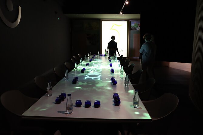 Oil Tourism at Finca La Pontezuela - Location and Amenities