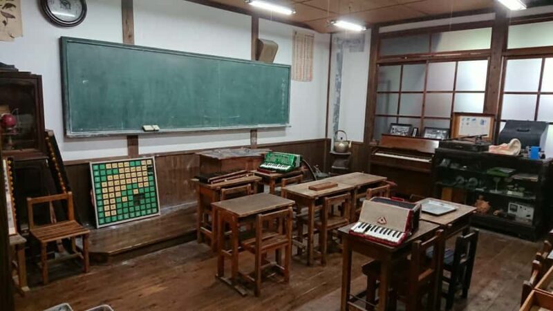 Oita: Yufuin Showakan Admission E-ticket - Accessibility and Practical Tips