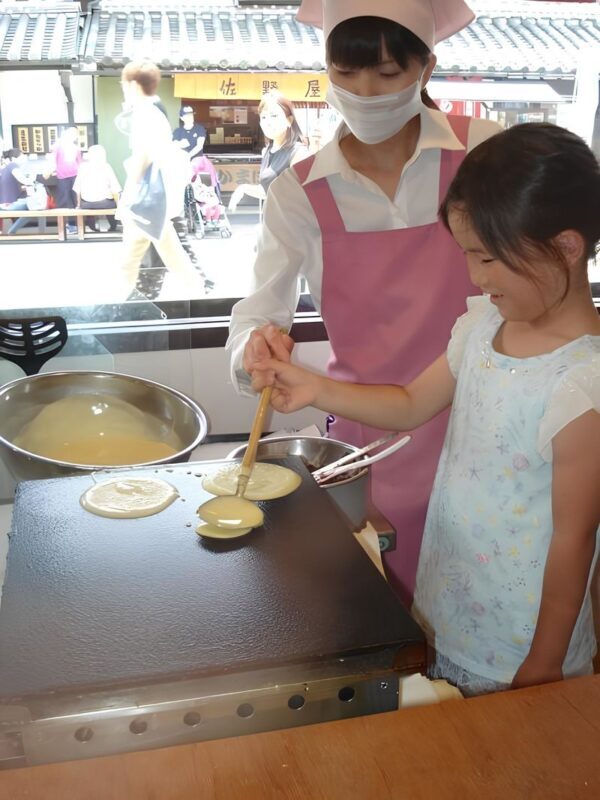 Okayama Prefecture Kurashiki Bikan Historical Area Rambler Coupons - Follow the canal, then choose your stops