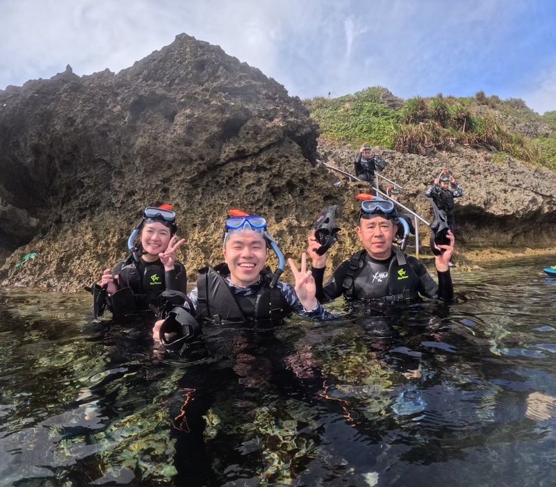 Okinawa: Blue Cave Snorkeling and Diving (Supports Chinese/English/Japanese/Korean) - Snorkeling or beginner scuba?