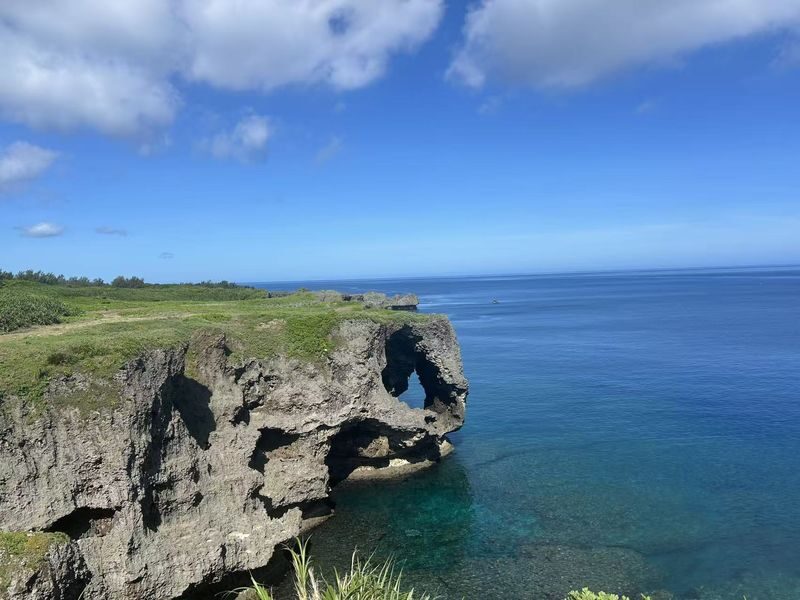 Okinawa Cape Manzamo & Churaumi Aquarium Full-Day Tour - American Village: the final stop, and a pacing question