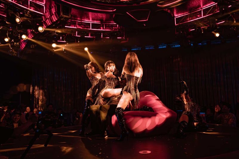 Okinawa Churasun 6 (Large Okinawa Show Club) - What the performance feels like