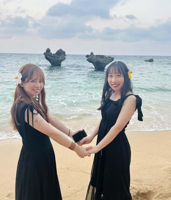 Okinawa Full Tour: Castle, Manza, Kouri, Aquarium & American - Nago Pineapple Park & Island Escape