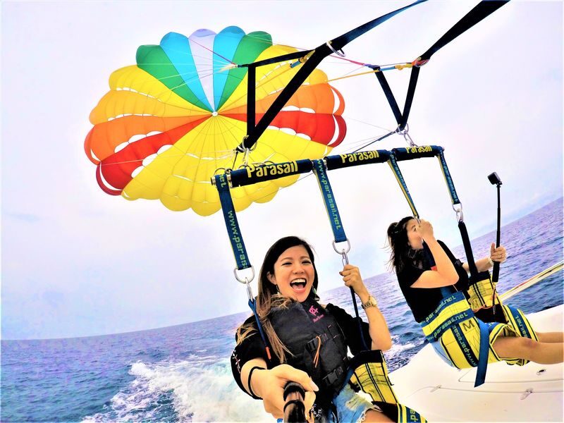 Okinawa Parasailing - From Azama Port toward Kudaka Island
