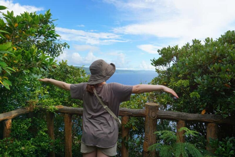 Okinawa: Private Photo & Sightseeing Adventure with a Local - Why This Tour Works Well