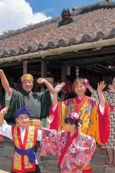 Okinawa Sightseeing Bus Tropical Dream/Ryukyu Village/Banta - Nearby Attractions