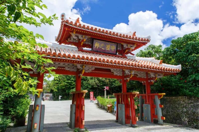Okinawa: South Island Tour to Shurijo Castle & Okinawa World - A Deep Dive into the Okinawa South Island Tour