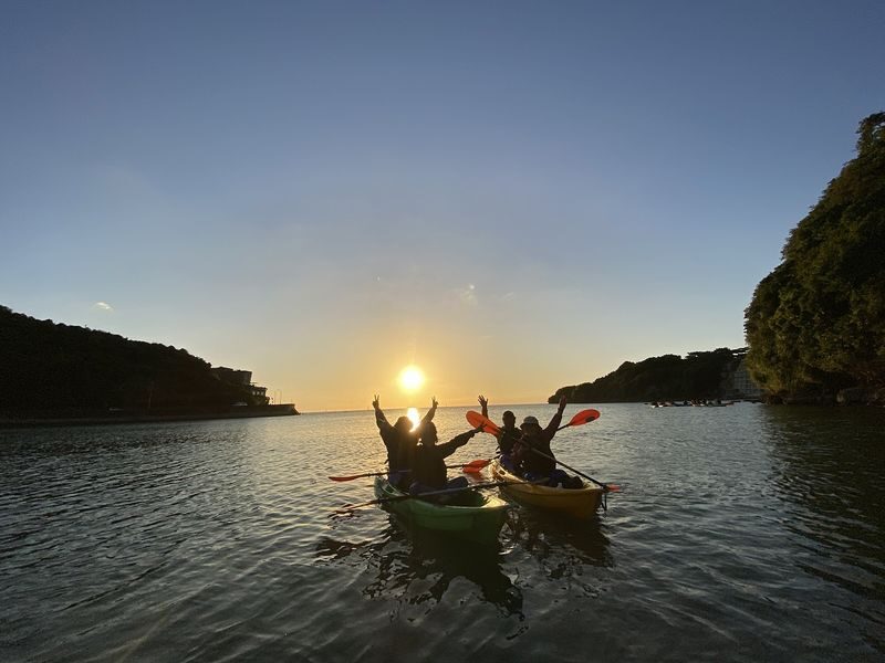 Okinawa Sunset Kayak Tour with Photos - Who should book this sunset paddle?