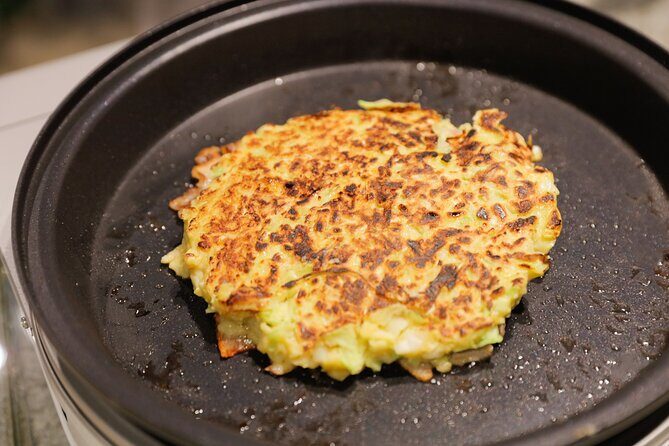 Okonomiyaki making experience~Japanese popular food - The Experience: A Closer Look