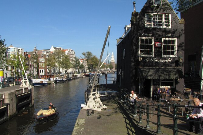 Old Amsterdam: A Self-Guided Audio Tour - Local Culture and Traditions