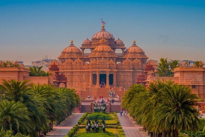Old and New Delhi Full-Day Private Guided Tour All Inclusive - Tour Highlights