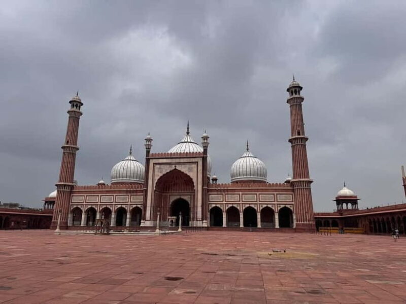 Old and New Delhi Private City Tour - FAQs