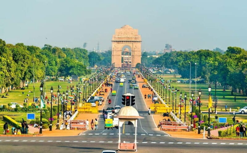 Old and New Delhi Private Full or Half-Day Tour - Exploring Delhi’s Contrasts: Old and New