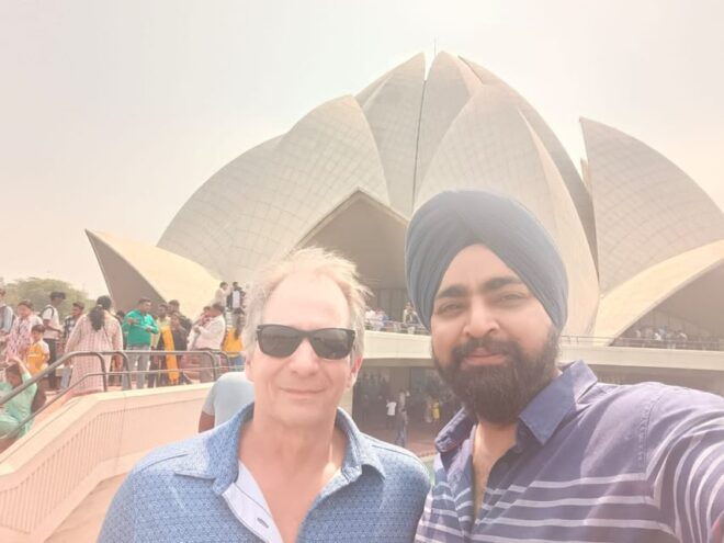 Old and New Delhi Sightseeing Guided Day Tour - Group Size and Tour Highlights