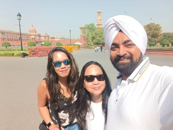 Old and New Delhi Sightseeing Guided Day Tour - Inclusions and Experiences