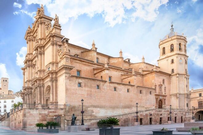 OLD COLLEGIATE CHURCH OF SAN PATRICIO: AUDIO GUIDED VISIT - Architectural Marvels