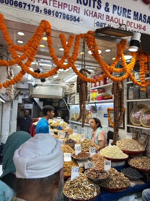 Old Delhi Famous Private Street Food Tour With Tuk-Tuk - Real Insights from Past Participants