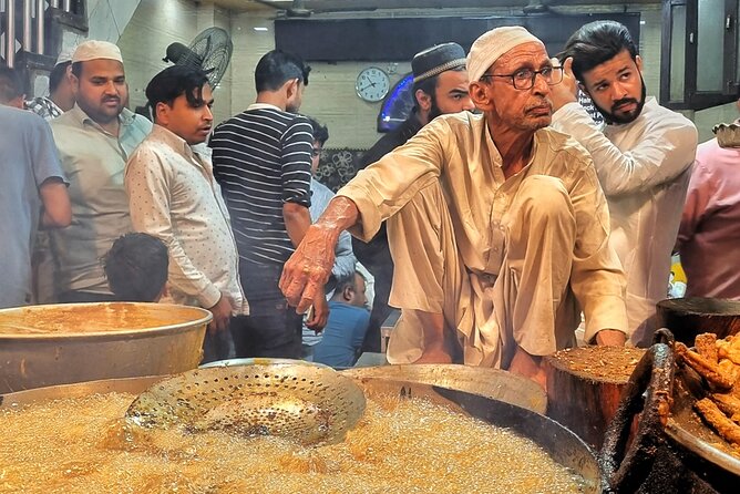 Old Delhi Food Tour: A Night Time Feast - Good To Know