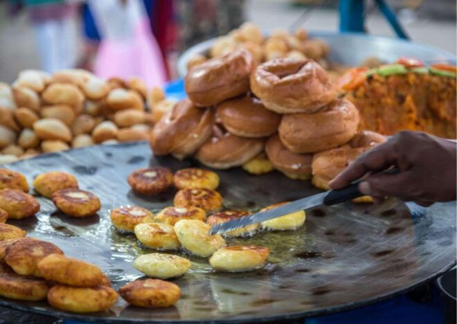 Old Delhi: Guided Street Food Tour With Cultural Highlights - Culinary and Cultural Experiences