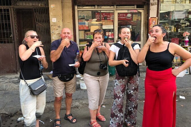 Old Delhi Heritage Walk with Street Food & Spice Market Tour - Who Is This Tour Best For?