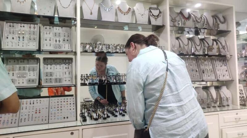 Old Delhi Jewelry & Embellishment Walk (Half-Day, Women-Led) - An In-Depth Look at the Jewelry & Embellishment Walk