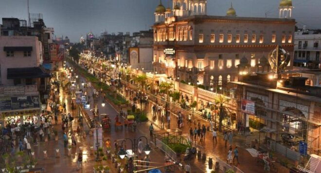 Old Delhi: Private Tuk Tuk Tour at Chandni Chowk With Food - Booking Information
