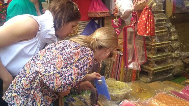 Old Delhi Shopping Experience - Shopping Highlights in Old Delhi