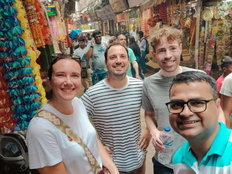 Old Delhi: Spices, Heritage and Bazaars Walking Tour - What Makes This Tour Stand Out?