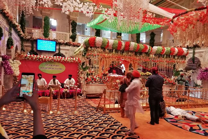 Old Delhi Tour With a Local - Tour Pricing and Booking Information