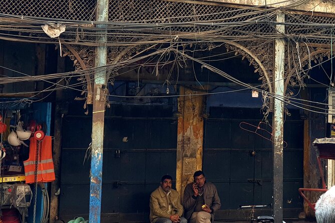 Old Delhi Walk, Jama Masjid, Spice Market, Sikh Temple & Rickshaw Ride - Old Delhi Walk