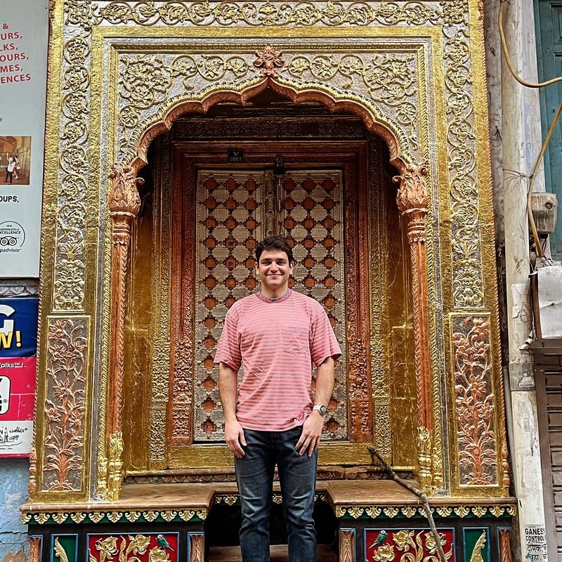 Old Delhi Walking Tour with Street Food & Rickshaw Ride - Who Should Choose This Tour?