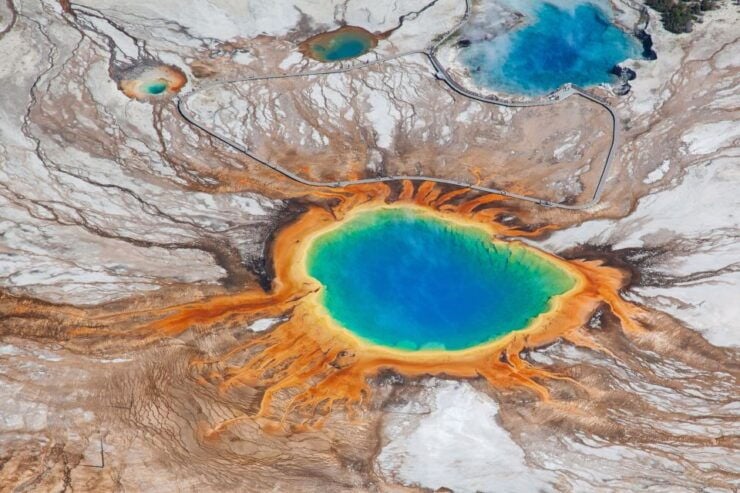 Old Faithful & Yellowstone Highlights - National Park Tour - Highlighted Attractions